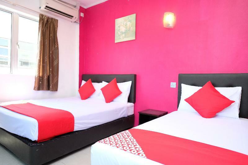 Oyo 603 Sri Padang Inn Куантан Экстерьер фото
